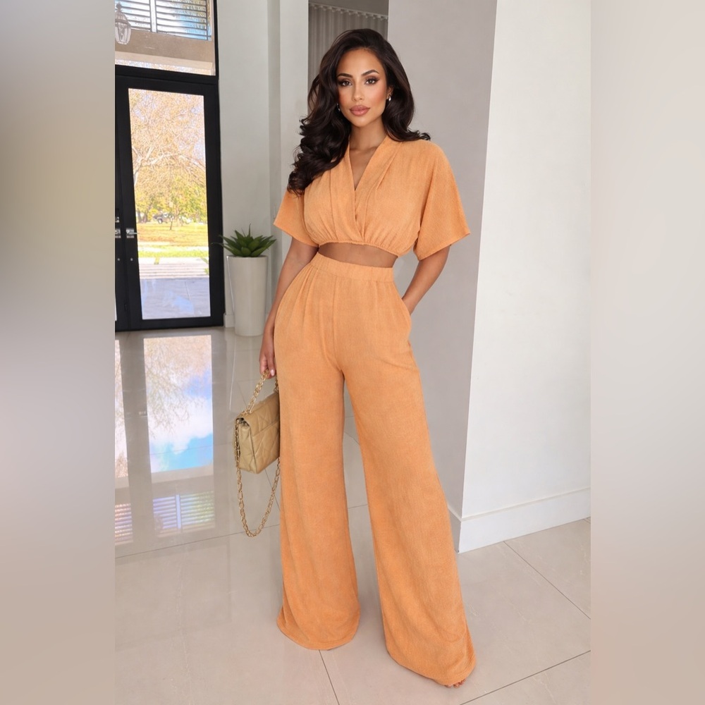 NWT Chic Orange 2-Piece Matching Set